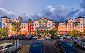 Holiday Inn Express Phoenix-Airport/University Drive By Ihg